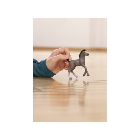 Schleich Cseval de Selle Francais csikó