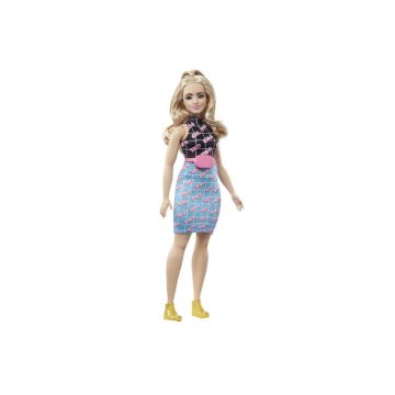 Barbie fashionista barátnõk - girl power ruhában